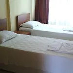 Gray Wolf Bed & Breakfast 5*