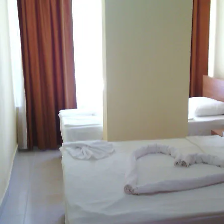 Gray Wolf Bed & Breakfast 5*