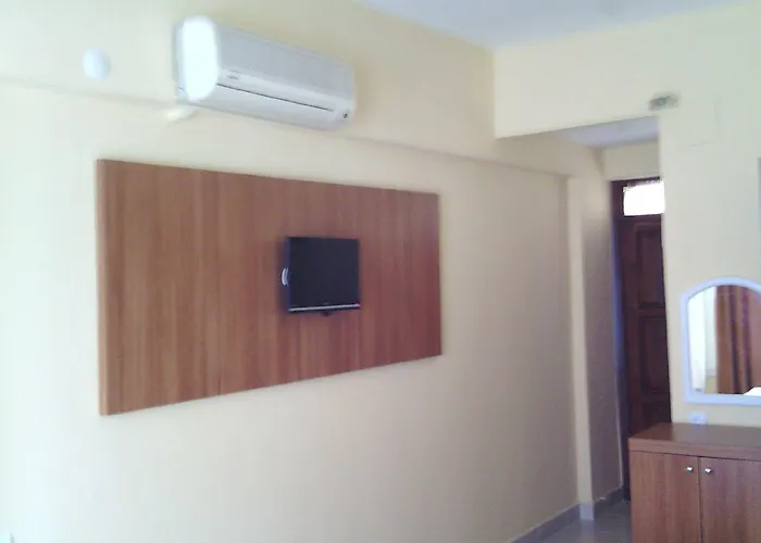 Gray Wolf Bed & Breakfast Alanya