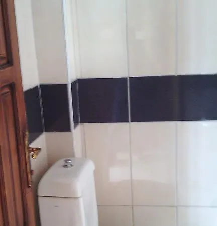 Gray Wolf فندق مبيت وإفطار 5*