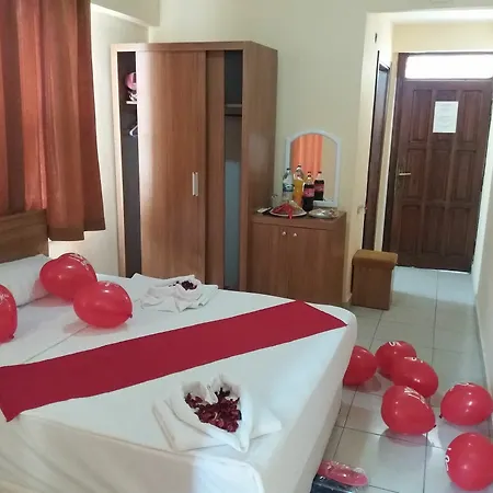 Gray Wolf Bed and breakfast 5*